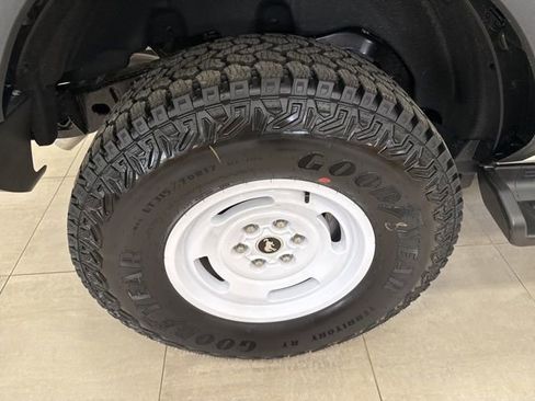 New 2026 Ford Bronco Heritage Edition image 11