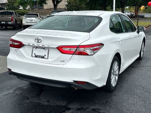 Used 2019 Toyota Camry LE FWD image 3