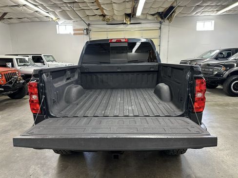 Used 2017 Chevrolet Silverado 1500 LT w/ All Star Edition AWD/4WD image 5