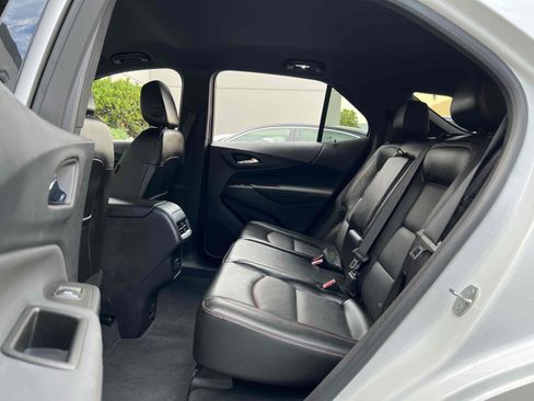 Used 2023 Chevrolet Equinox RS w/ RS Leather Package image 5