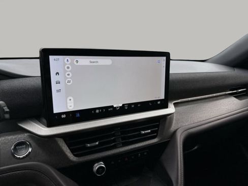 Used 2025 Ford Explorer Platinum RWD image 19