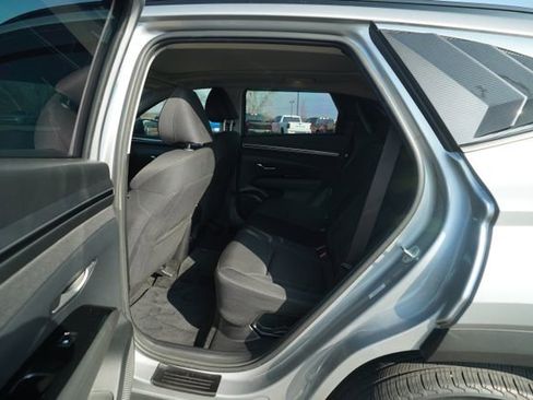 Used 2022 Hyundai Tucson SEL image 16
