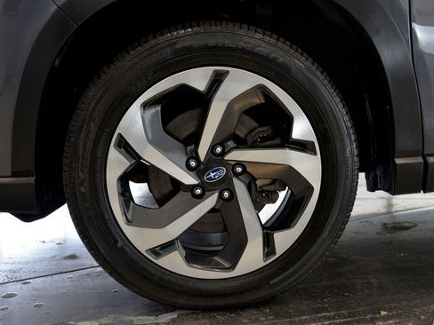 Used 2023 Subaru Forester Touring image 10