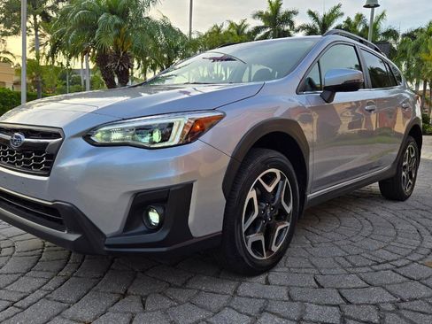 Used 2020 Subaru Crosstrek 2.0i Limited w/ Moonroof Package w/Navigation AWD/4WD image 3