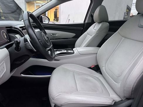 Used 2024 Hyundai Tucson Limited image 19