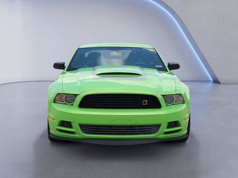Used 2014 Ford Mustang Premium RWD image 2