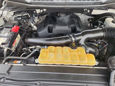 Used 2018 Ford F150 Lariat RWD image 29