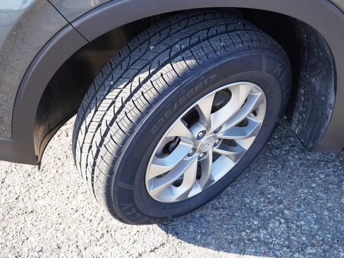 Used 2019 Hyundai Santa Fe SE AWD/4WD image 13