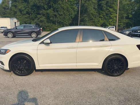Used 2019 Volkswagen Jetta S w/ Driver Assistance Package FWD image 5