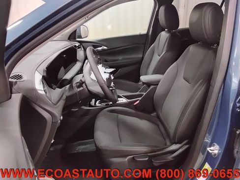 Used 2025 Buick Encore GX Preferred FWD image 10