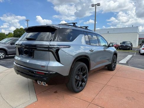 New 2026 Chevrolet Traverse RS FWD image 6