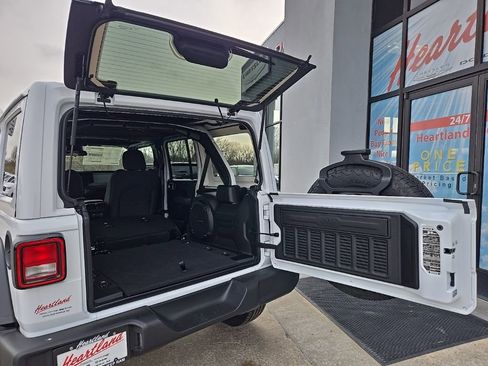 New 2026 Jeep Wrangler Unlimited Sport AWD/4WD image 93