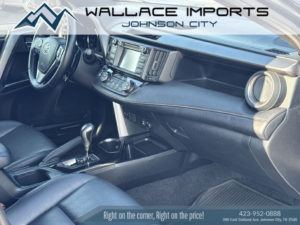 Used 2017 Toyota RAV4 SE AWD/4WD image 36