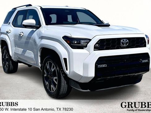 Used 2025 Toyota 4Runner TRD Sport Premium w/ Tow Technology Package image 1
