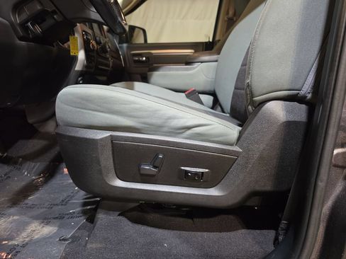 Used 2020 RAM 1500 Warlock w/ Luxury Group AWD/4WD image 14