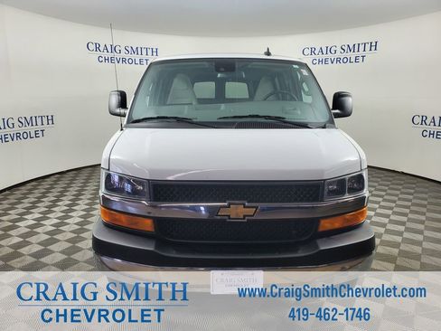 Used 2024 Chevrolet Express 3500 LT w/ LT Preferred Equipment Group image 10