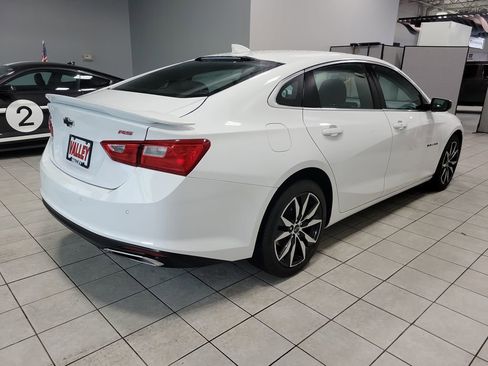 Used 2024 Chevrolet Malibu RS w/ LPO, Floor Liner Package image 6