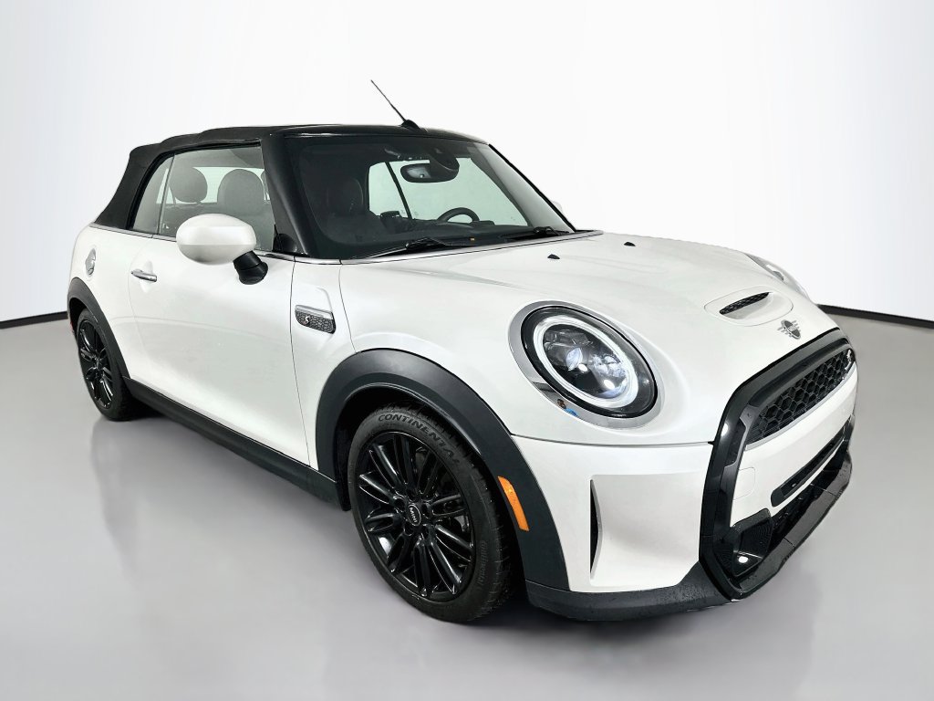 Used 2024 MINI Cooper S FWD image 3