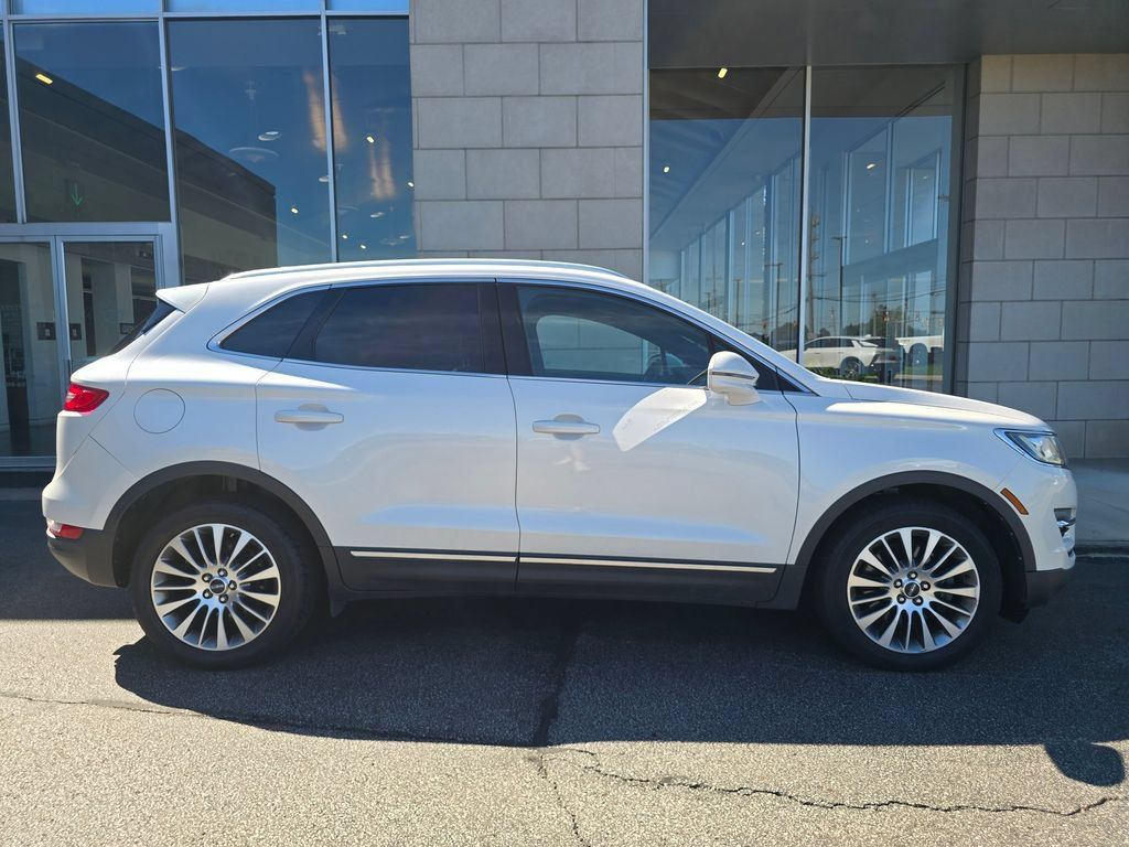 Used 2018 Lincoln MKC Reserve w/ Lincoln MKC Climate Package AWD/4WD image 19