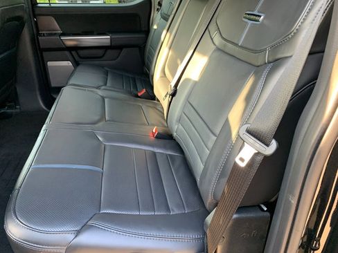 Used 2024 Ford F150 Platinum AWD/4WD image 19