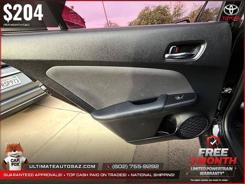 Used 2016 Toyota Prius Three Touring FWD image 10