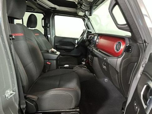 Used 2018 Jeep Wrangler Unlimited Rubicon AWD/4WD image 28