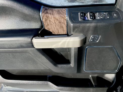 Used 2018 Ford F350 Lariat w/ Lariat Ultimate Package image 36