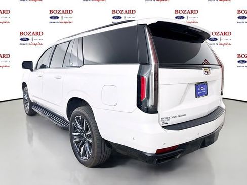 Used 2021 Cadillac Escalade ESV Sport Platinum image 6