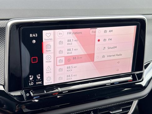 New 2026 Volkswagen Atlas Cross Sport SEL Premium R-Line image 15