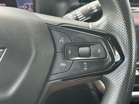 Used 2022 Chevrolet Bolt EUV LT w/ Driver Confidence Package image 36