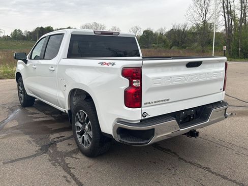 Used 2023 Chevrolet Silverado 1500 LT AWD/4WD image 3