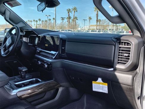 New 2026 GMC Sierra 1500 Elevation image 42