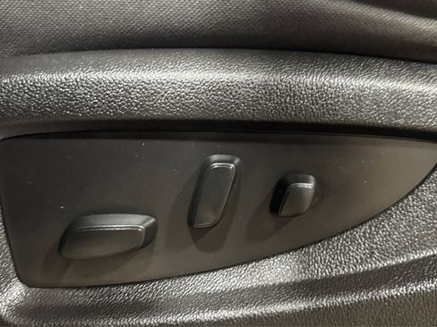 Used 2017 Chevrolet Silverado 1500 LT w/ All Star Edition image 18