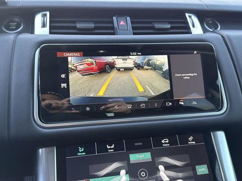 Used 2020 Land Rover Range Rover Sport HSE image 19