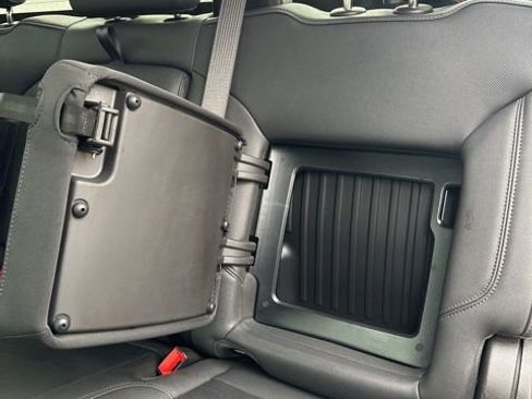 Used 2025 GMC Sierra 1500 SLT image 50