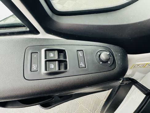 Used 2025 RAM ProMaster 3500 w/ Convenience Group FWD image 8