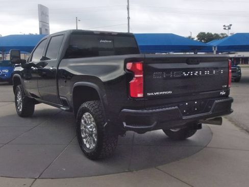 Used 2025 Chevrolet Silverado 2500 LTZ w/ Z71 Chrome Sport Edition AWD/4WD image 18