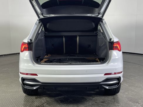 Used 2022 Audi Q3 2.0T Premium Plus image 8