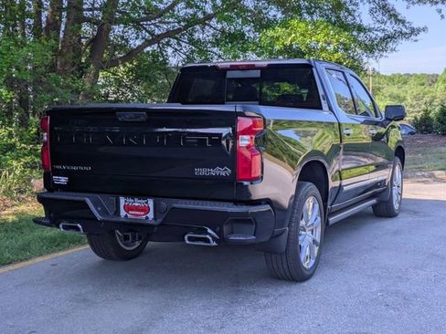 New 2026 Chevrolet Silverado 1500 High Country image 2
