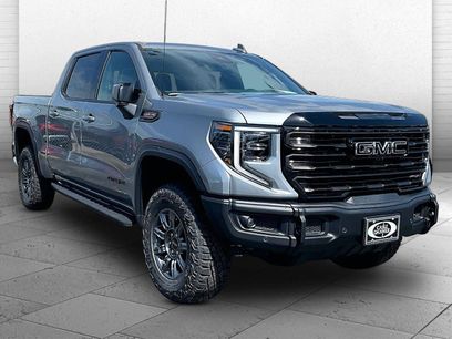 Used 2026 GMC Sierra 1500 AT4X w/ LPO, Black Badging Package