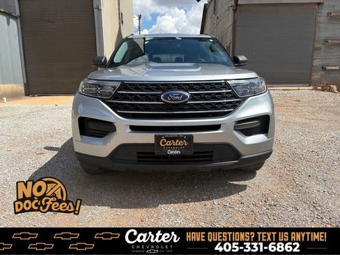 Used 2022 Ford Explorer XLT AWD/4WD image 5