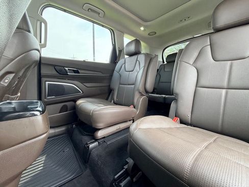 Used 2021 Kia Telluride SX w/ Towing Package FWD image 17