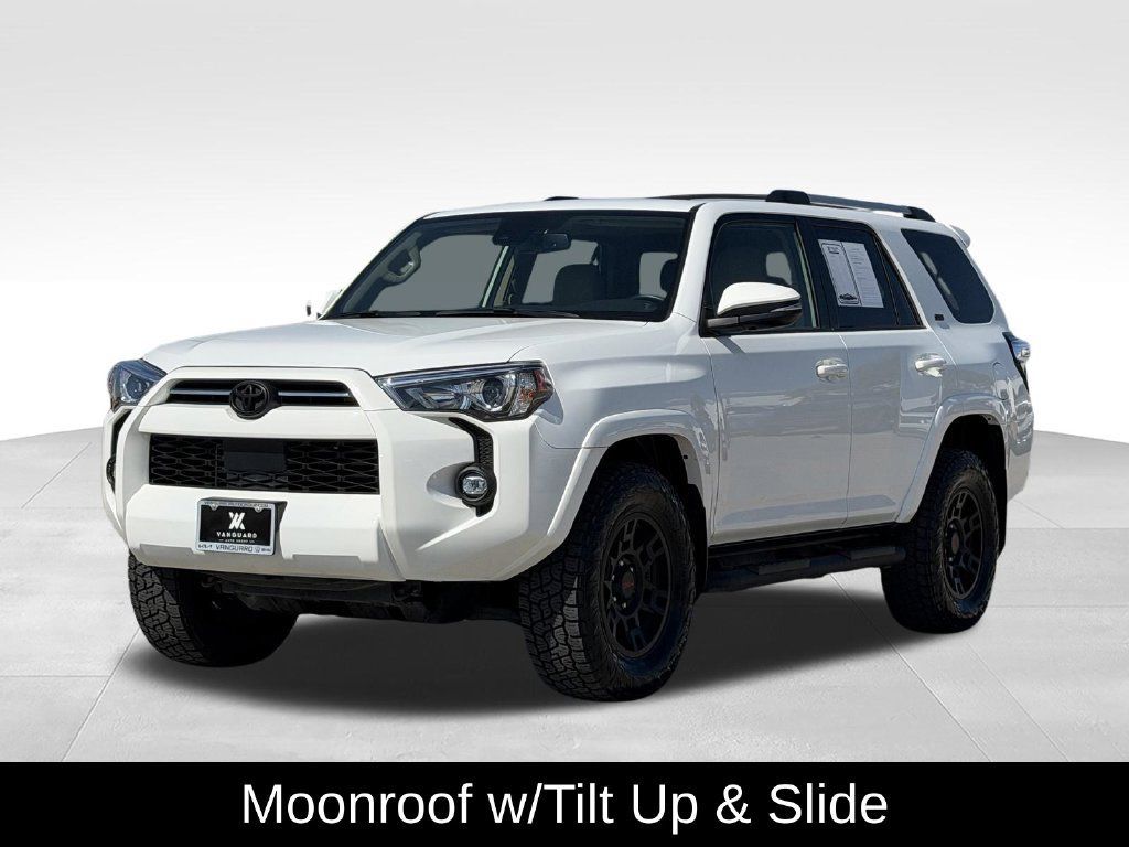 Used 2024 Toyota 4Runner SR5 Premium w/ Moonroof Package AWD/4WD image 5