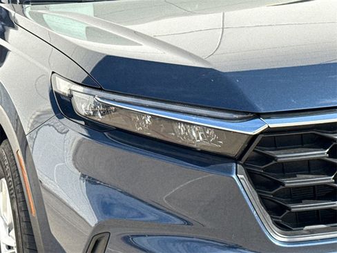 Used 2024 Honda CR-V LX image 4