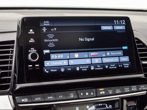 Used 2025 Honda Odyssey Sport-L image 17