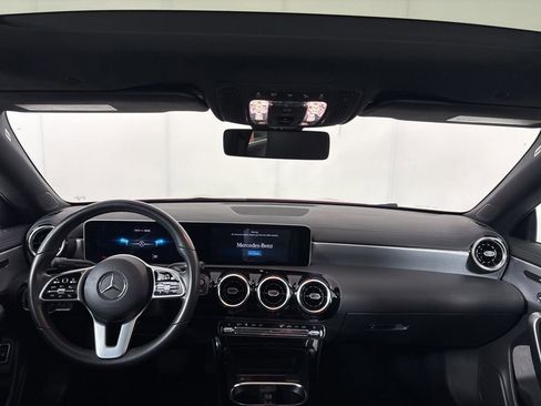 Used 2020 Mercedes-Benz CLA 250 4MATIC image 20