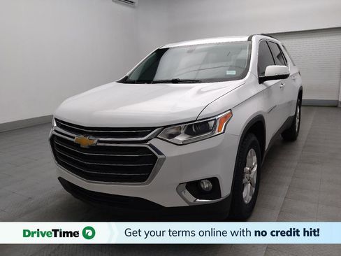 Used 2020 Chevrolet Traverse LT image 1