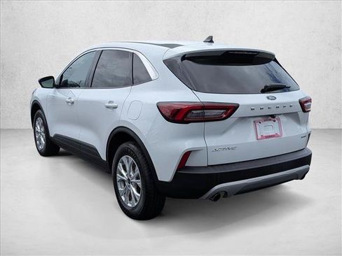 Used 2024 Ford Escape Active AWD/4WD image 8