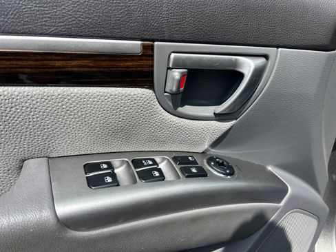 Used 2012 Hyundai Santa Fe SE AWD/4WD image 20