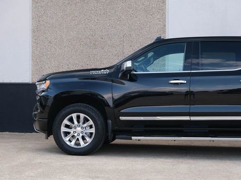 Used 2023 Chevrolet Silverado 1500 High Country image 7
